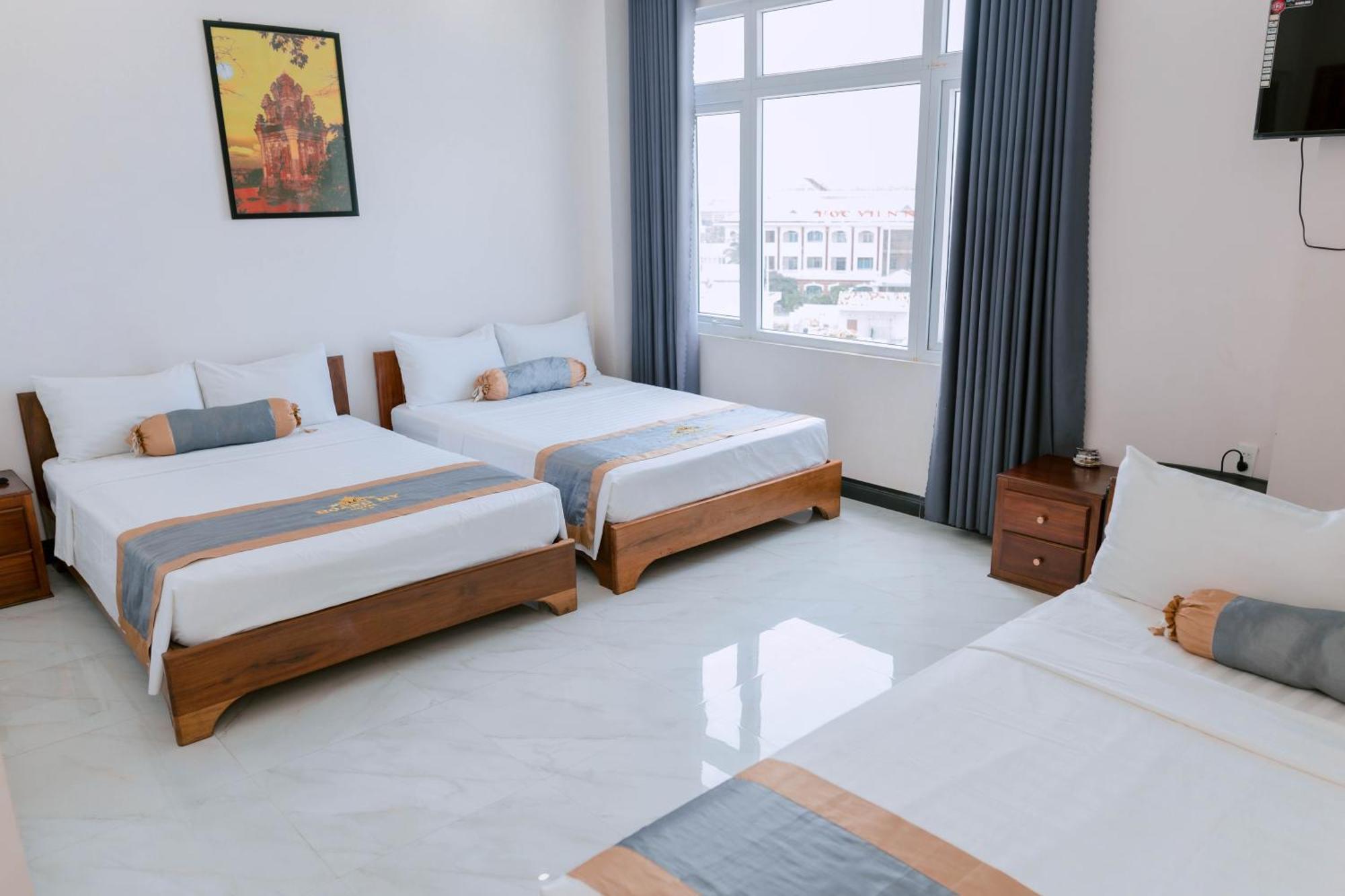 Khach San Hoang My Hotel Tuy Hòa Buitenkant foto